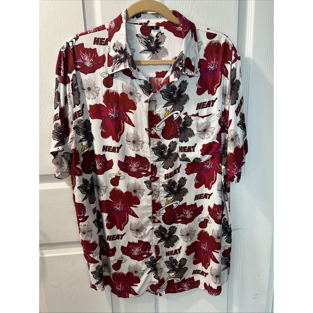 Miami Heat Men's Hawaiian Floral Button Down Short Sleeve‎ Shirt Size Medium